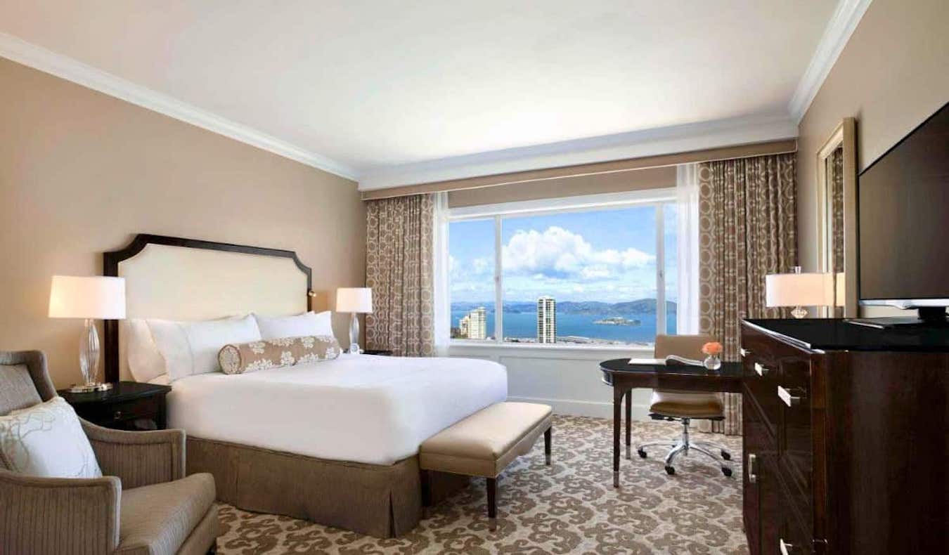 A spacious and airy room at the Fairmont Hotel in San Francisco, USA